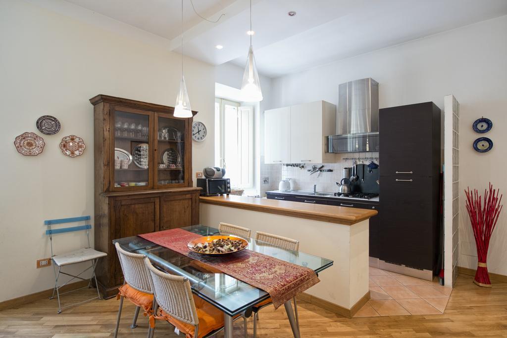 Casa Elena - Italyholidayhouse Рим Стая снимка